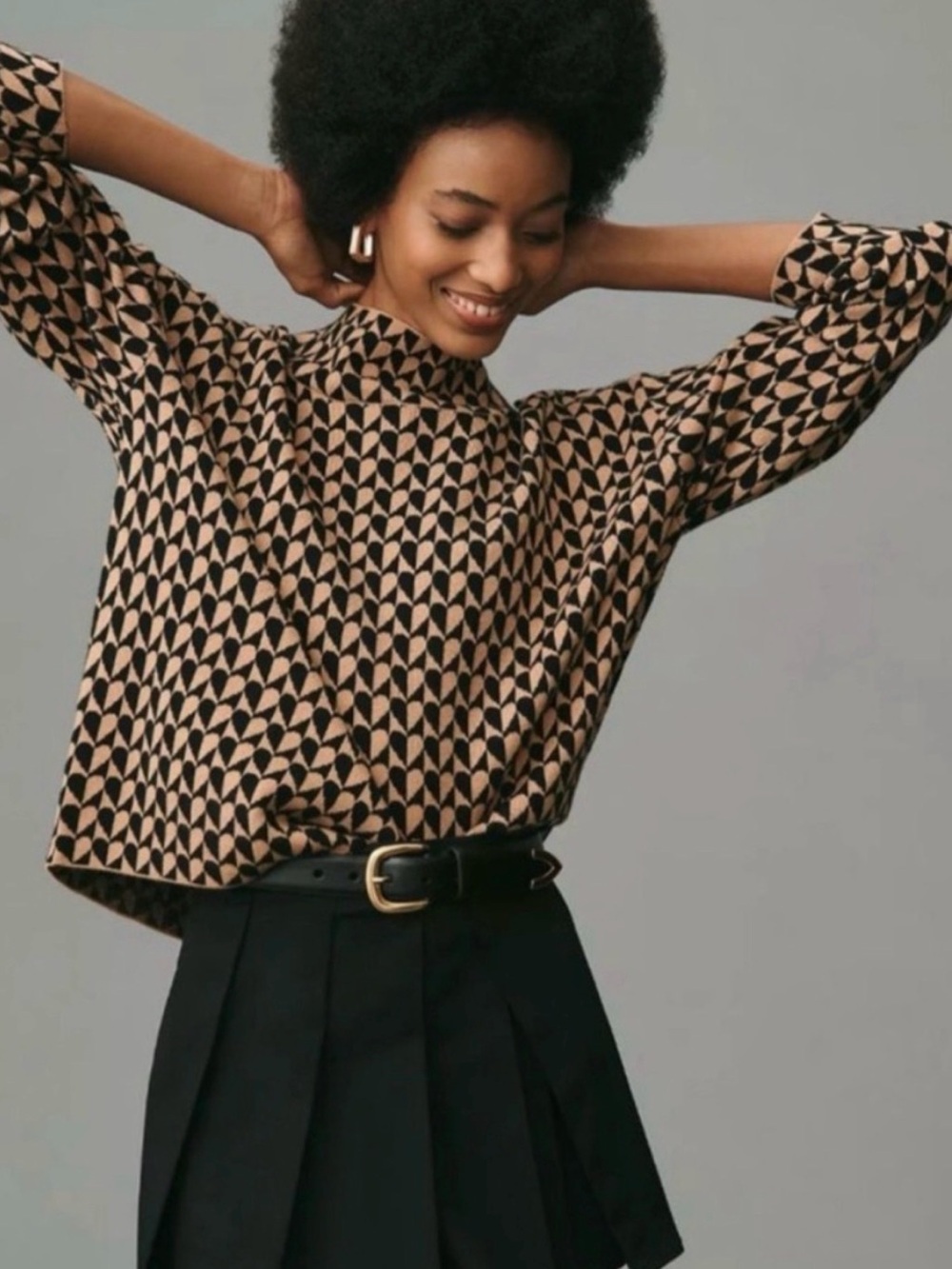 Maeve Carys Geometric Print Mock Neck Top in Beige and Black